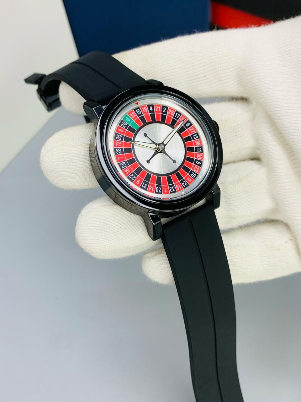 Roulette Casino Edition Luxury Motion Watch GC-770-BRN