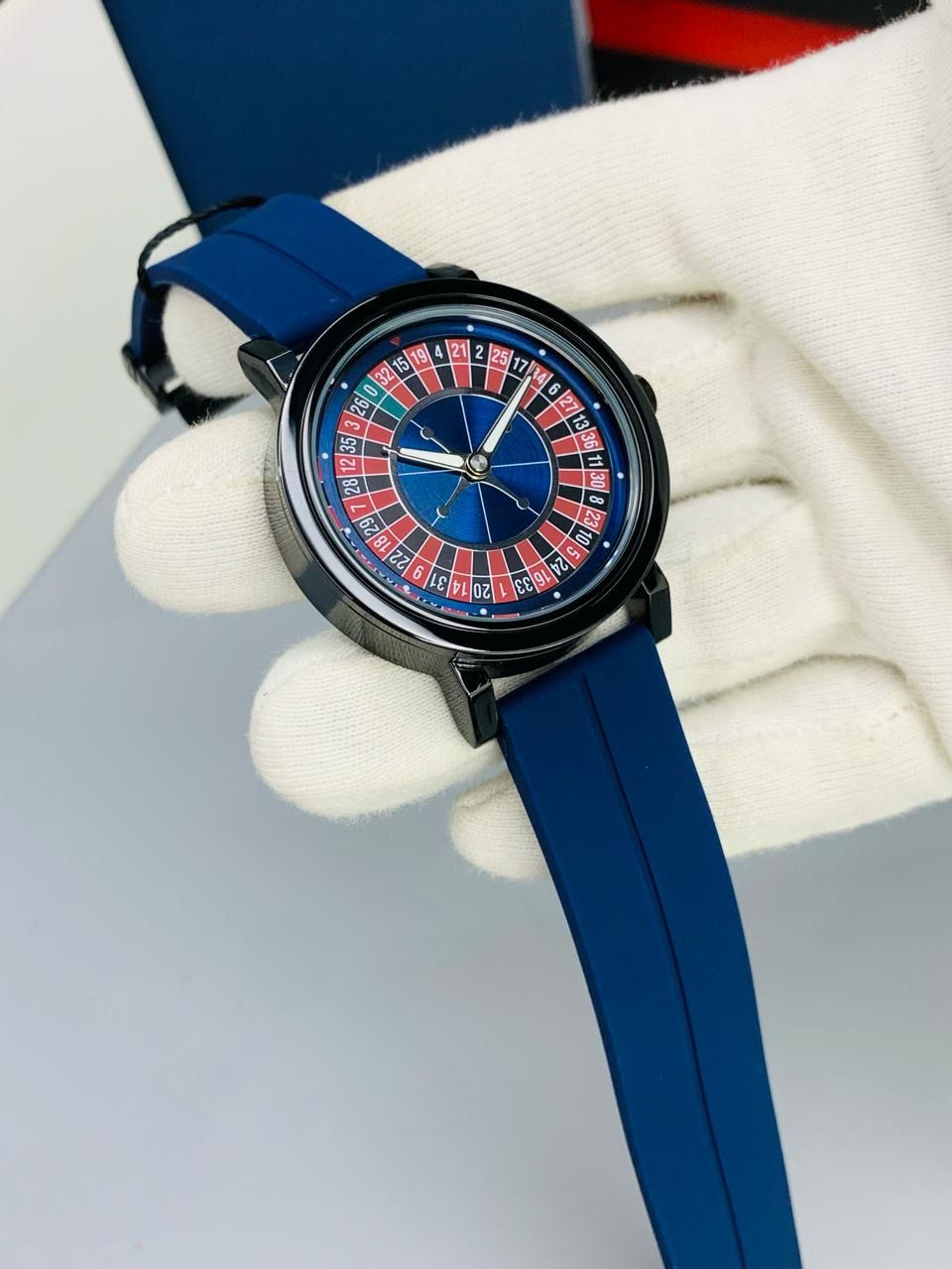 Roulette Casino Edition Luxury Motion Watch GC-770-BRN